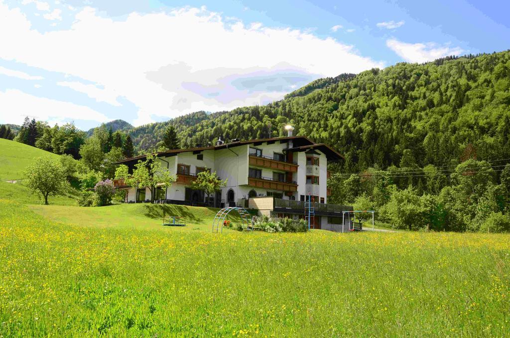 Gasthof Appartement'S Staffnerhof Kössen Exterior foto